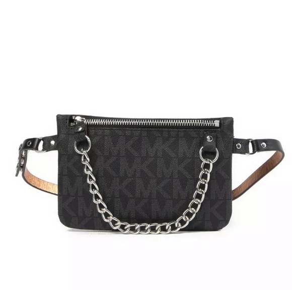 Michael Kors Handbags - Michael Kors NEW Chain Belt Bag